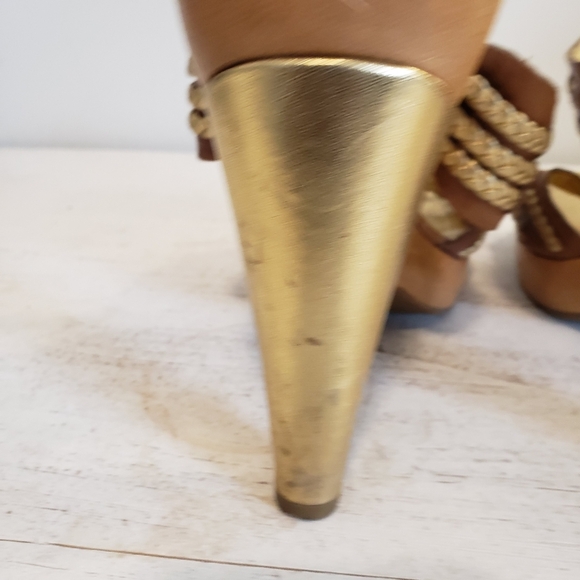 MICHAEL KORS BROWN LEATHER SANDALS WOODEN HEEL PLATFORM Size 9.5 - Picture 6 of 10